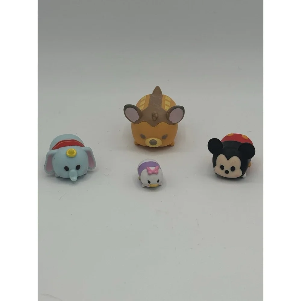Lot Of 4 Disney Tsum Tsum Vinyl Mini‎ Figures Characters Mickey, Dumbo, Bambi